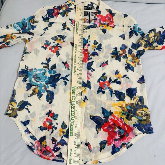 About A Girl Los Angeles Sheer Cream Floral Blouse Sz XS Multicolor - Picture 5 of 6